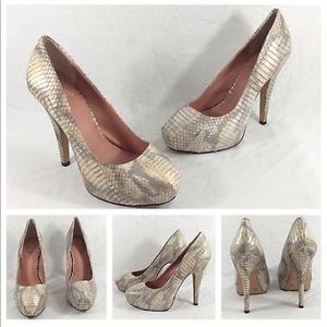 New Vince Camuto Snake Print Heels Sz 8.5